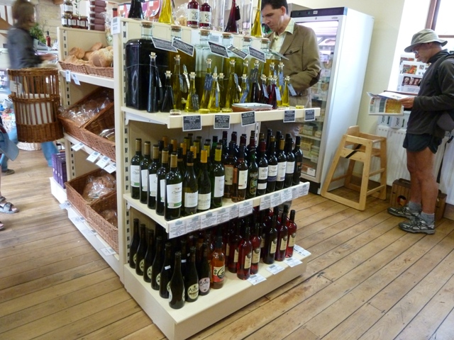 Wines, vinegars and oils